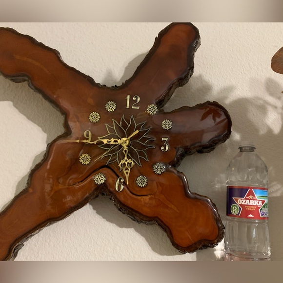 Retro Vintage Burl Wood Live Edge Wall Clock MCM Boho Cabin Lacquered Slab - Picture 6 of 12